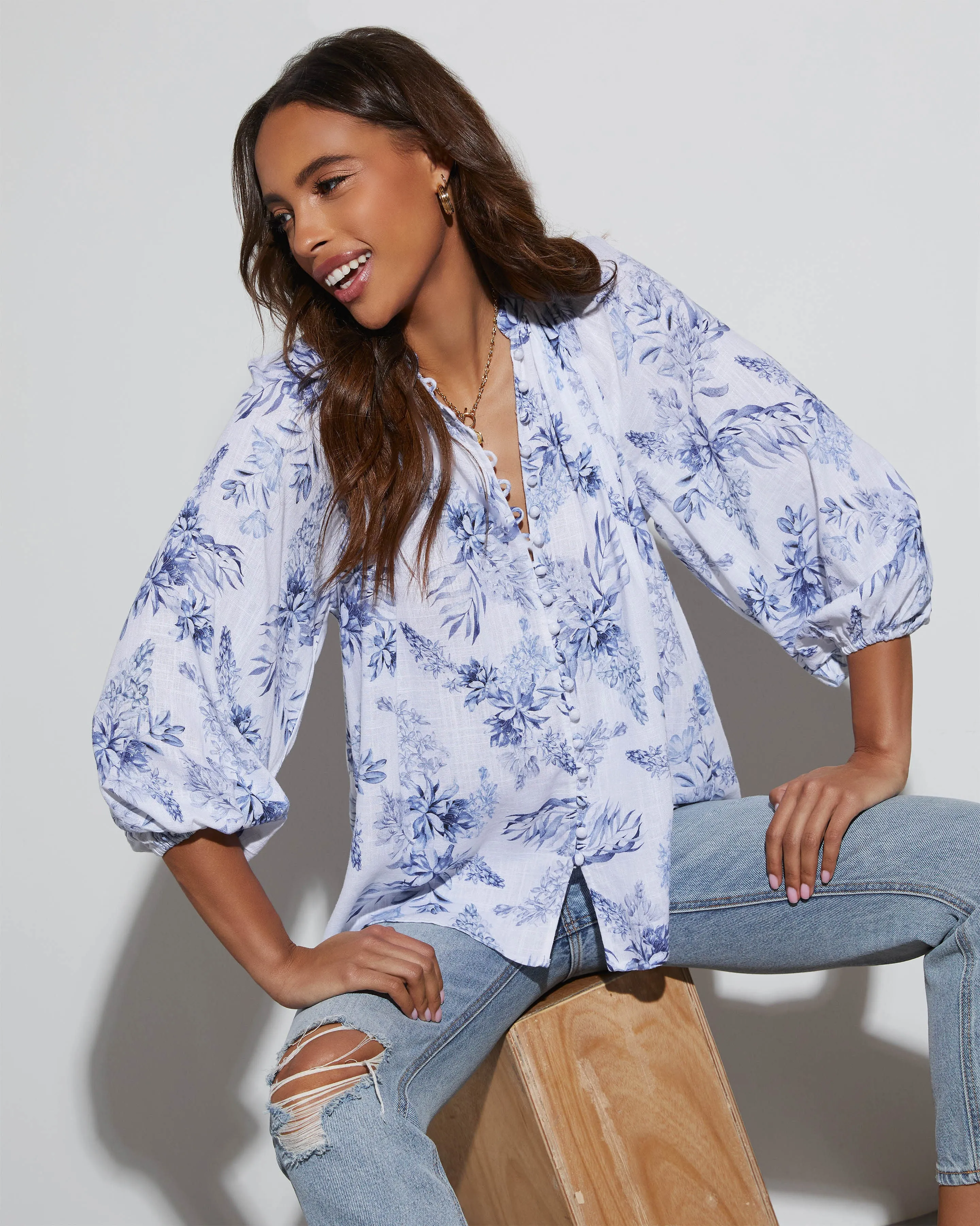 Betsey Floral Linen Long Sleeve Blouse