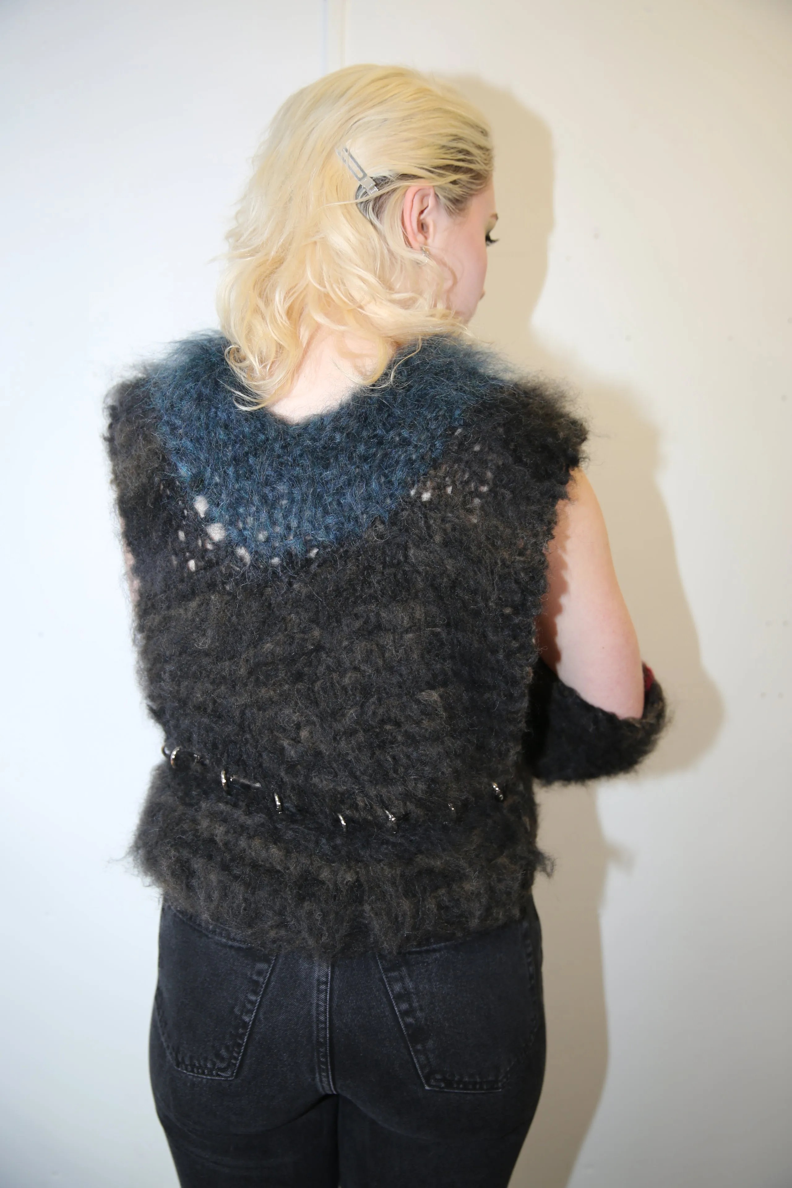 DRAWING THE LINE PIERCING VEST