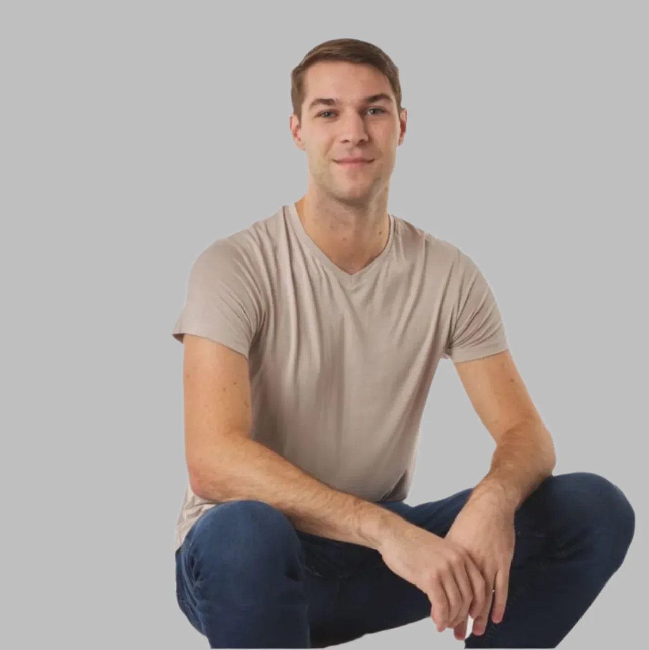 ECOFLOW Men's Bamboo V Neck T-shirt