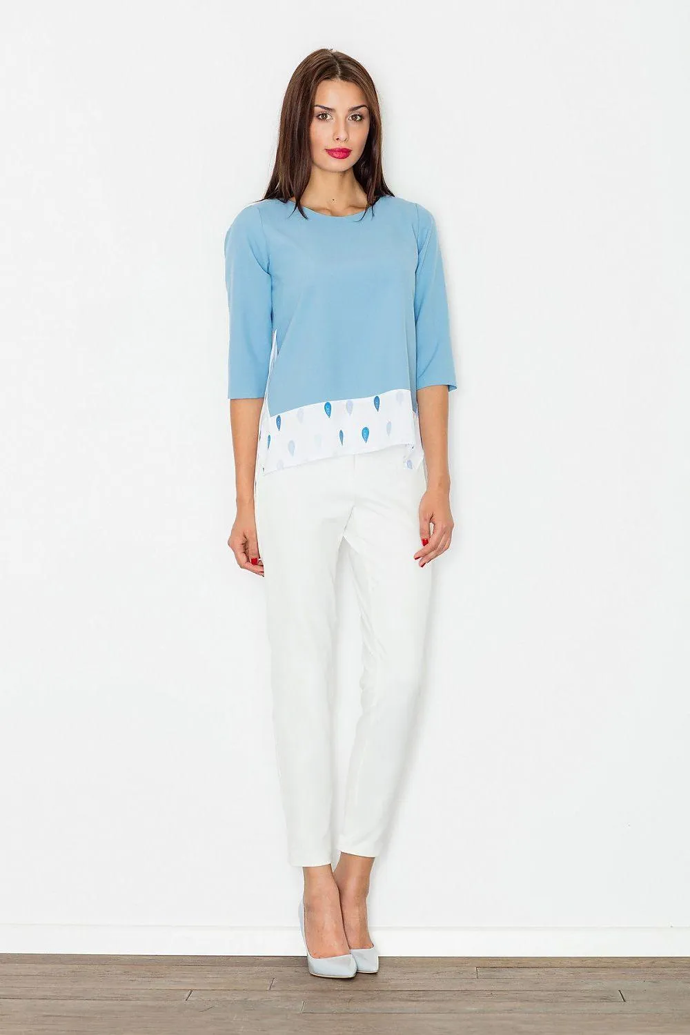 Elegant Loose-Fit 3/4 Sleeve Blouse - Find Your Ideal Size