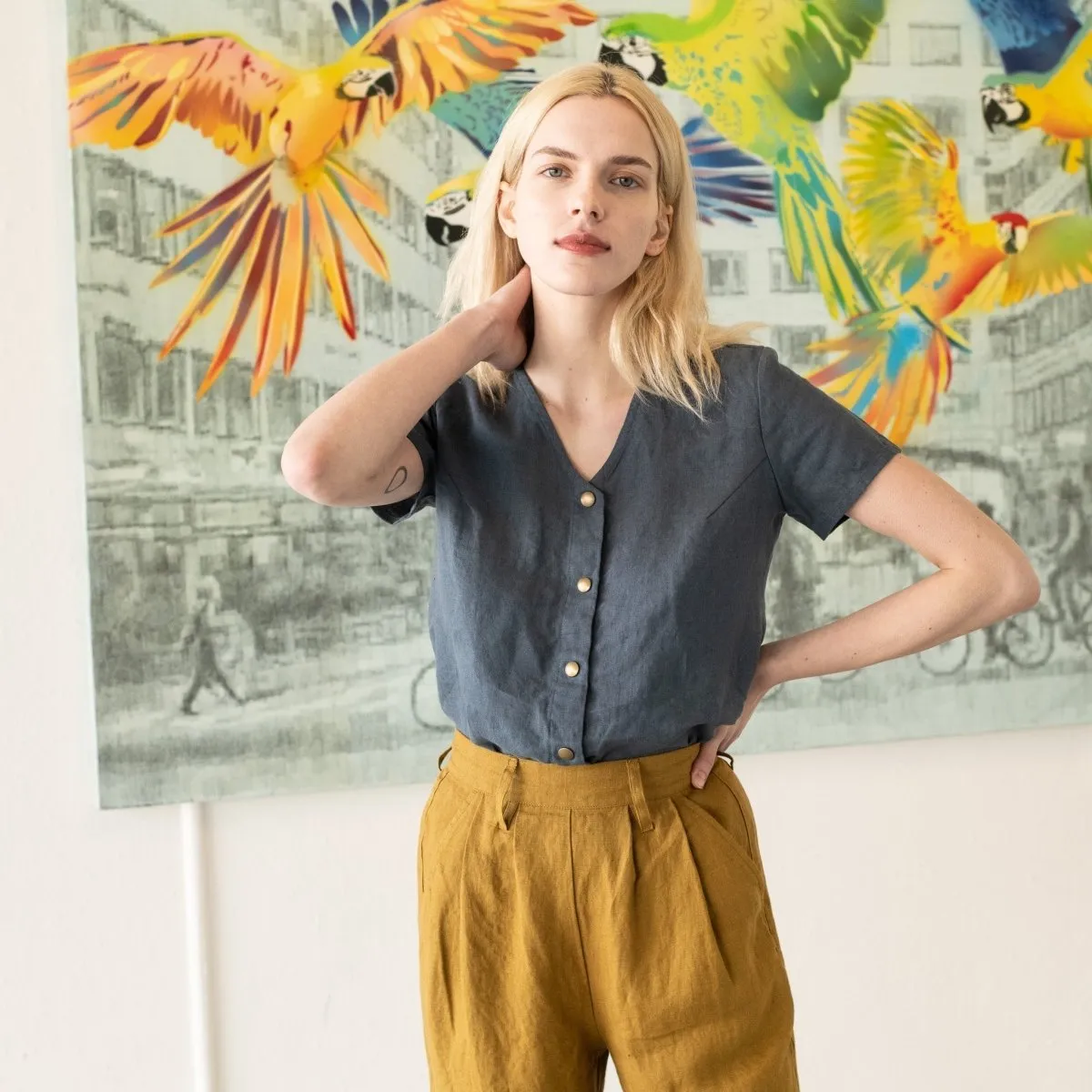 GETTY front snaps linen top