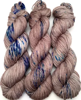Hand Dyed Yarn "Siamese Gaze" Brown Taupe Tan Turquoise Violet Blue Speckled Merino Nylon DK Yarn SW 248yds 100g