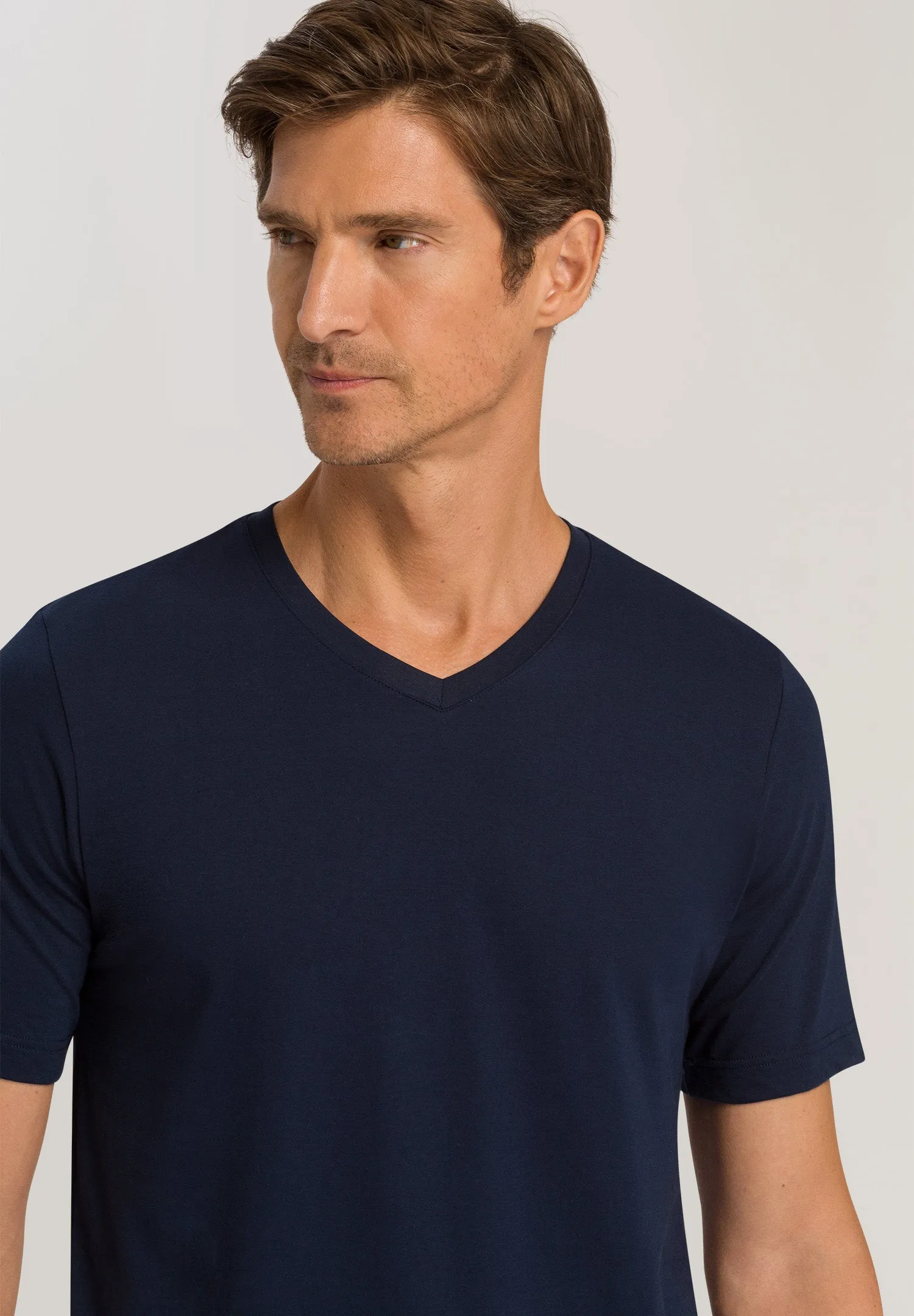 Living Shirts Cotton V-Neck T-Shirt | Deep Navy 75051-1610