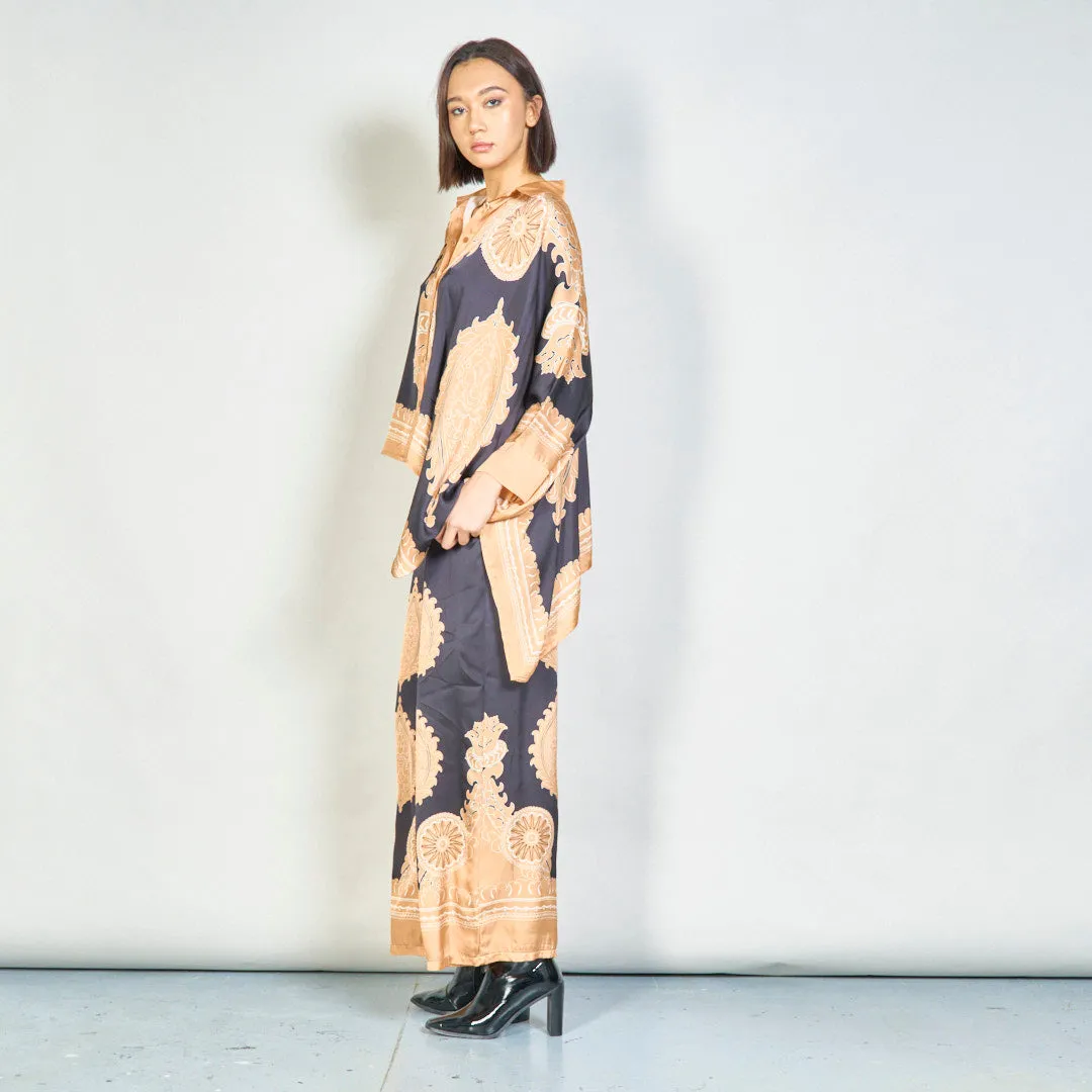 Regal paisley medallion kaftan set wholesale