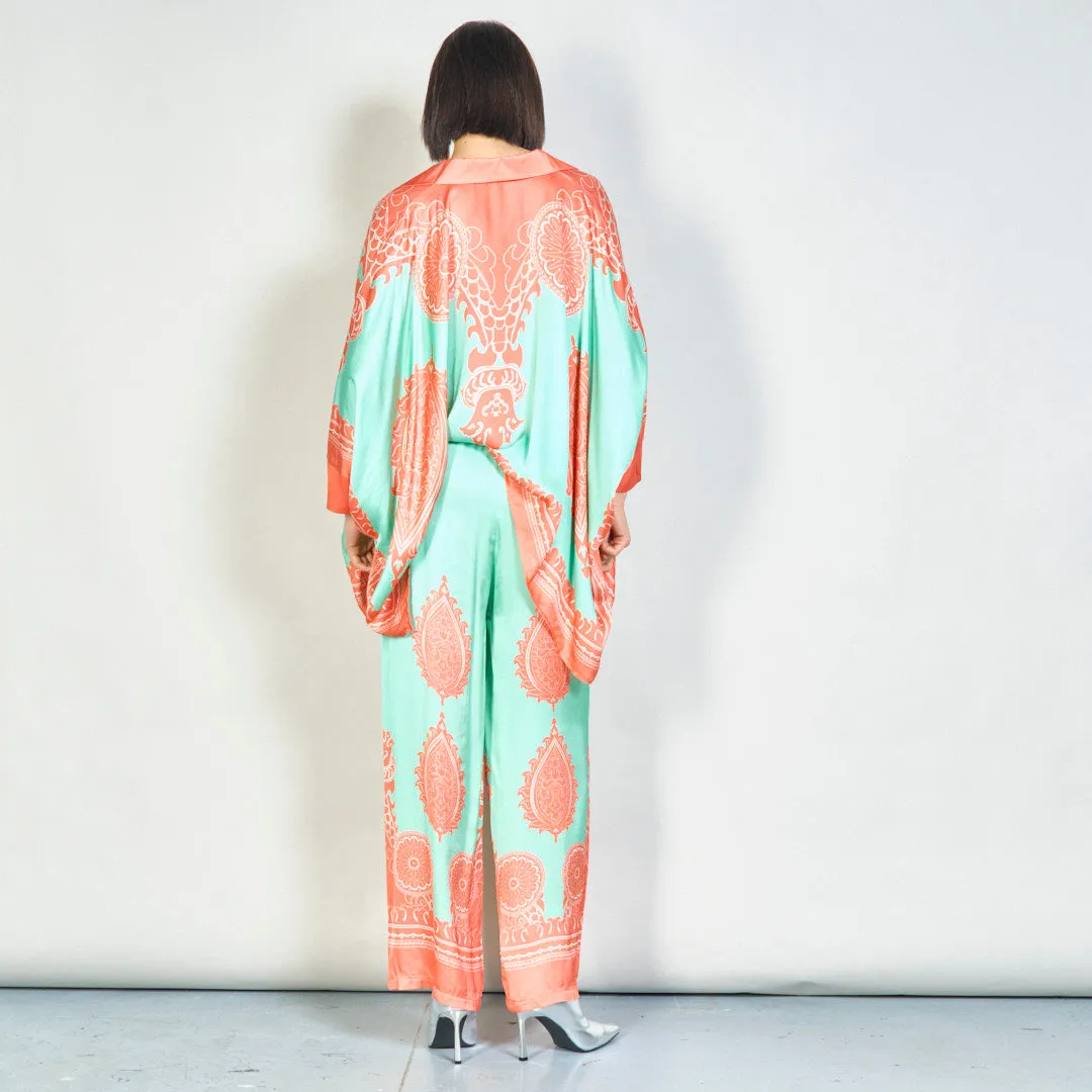 Regal paisley medallion kaftan set wholesale