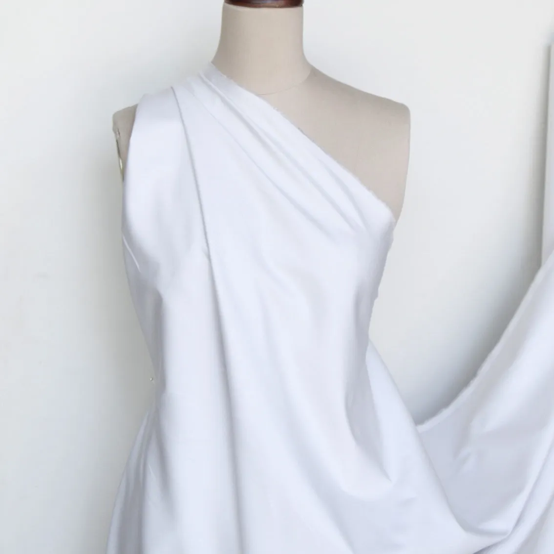 Smooth Pebble Sateen