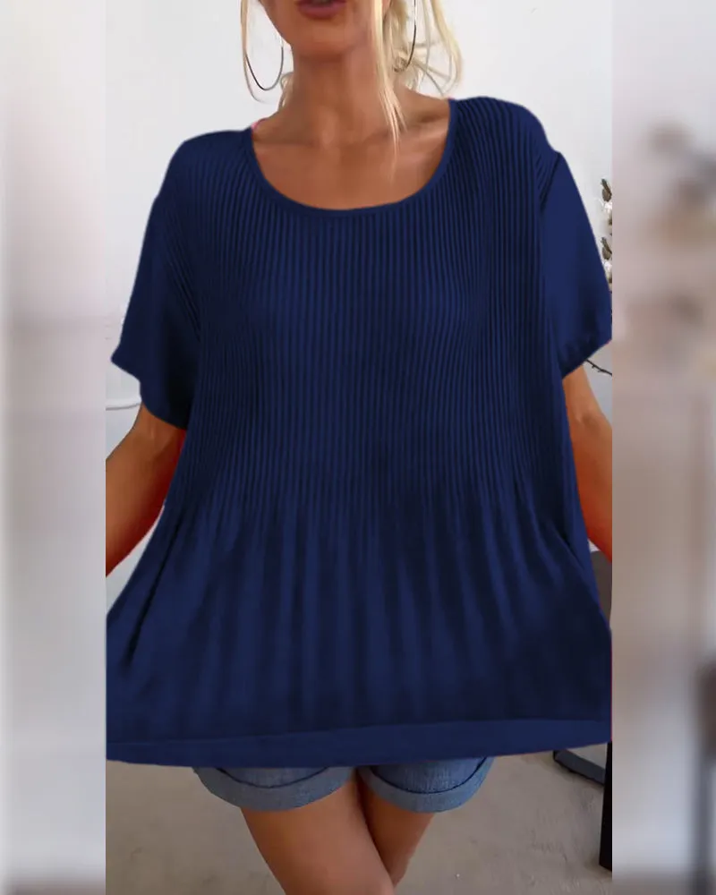 Solid color round neck pleated blouse